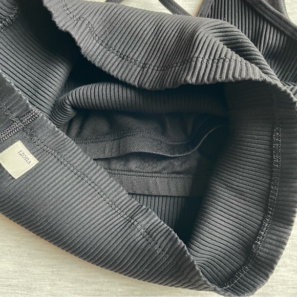 Vuori Black Crop Top Size XS - Picture 4 of 4